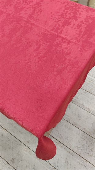 Kırmızı Soft Kumaş Masa Örtüsü
